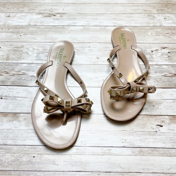 Valentino Rubber Rockstud Thong Sandal Poudre Size 38 US 8 - Picture 9 of 9